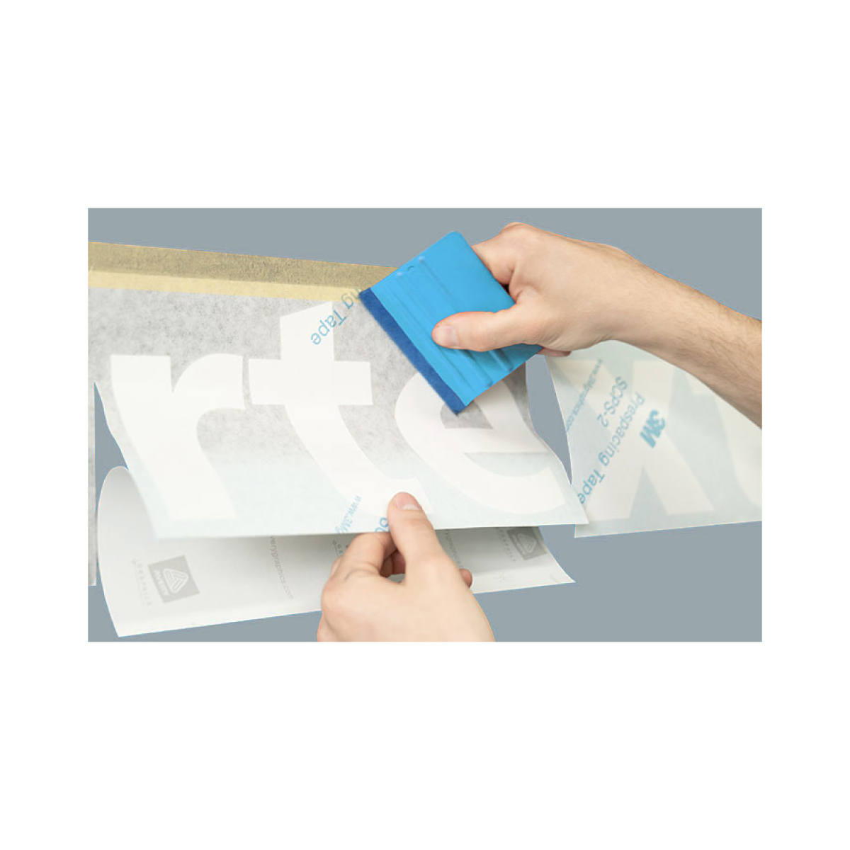 Klebeanleitung für Folienschriften.